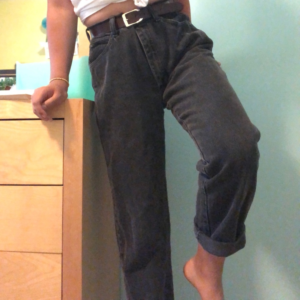 wrangler black mom jeans :)